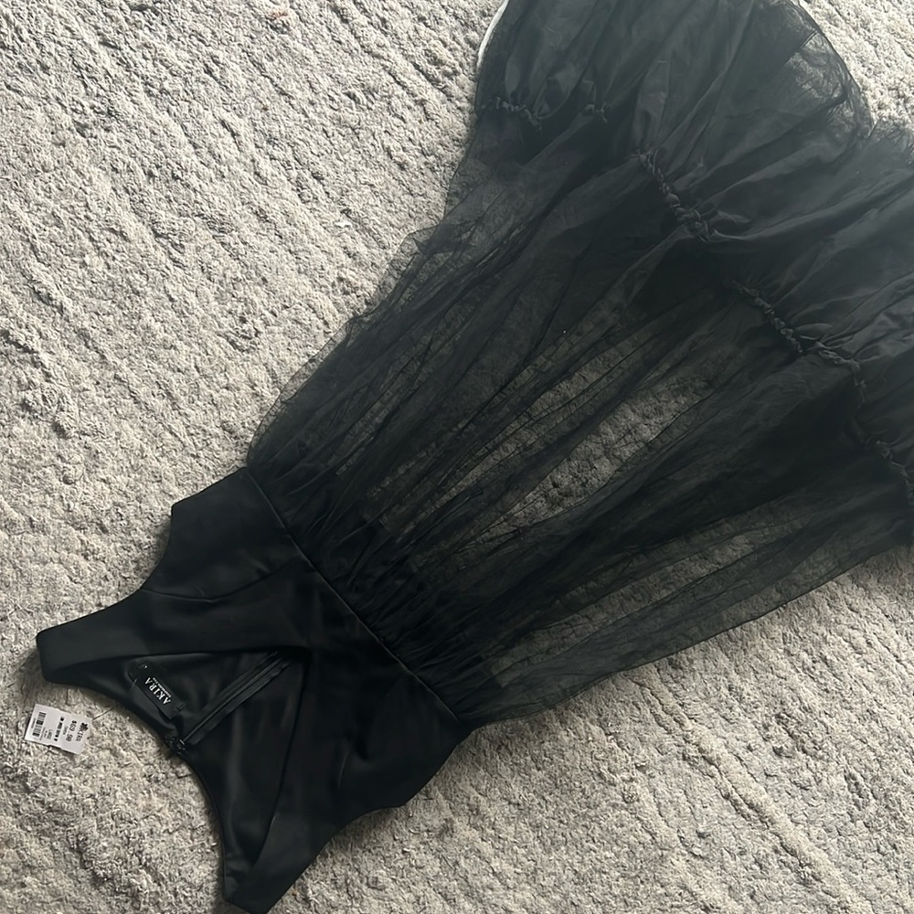 AKIRA MAXI TULLE TOP